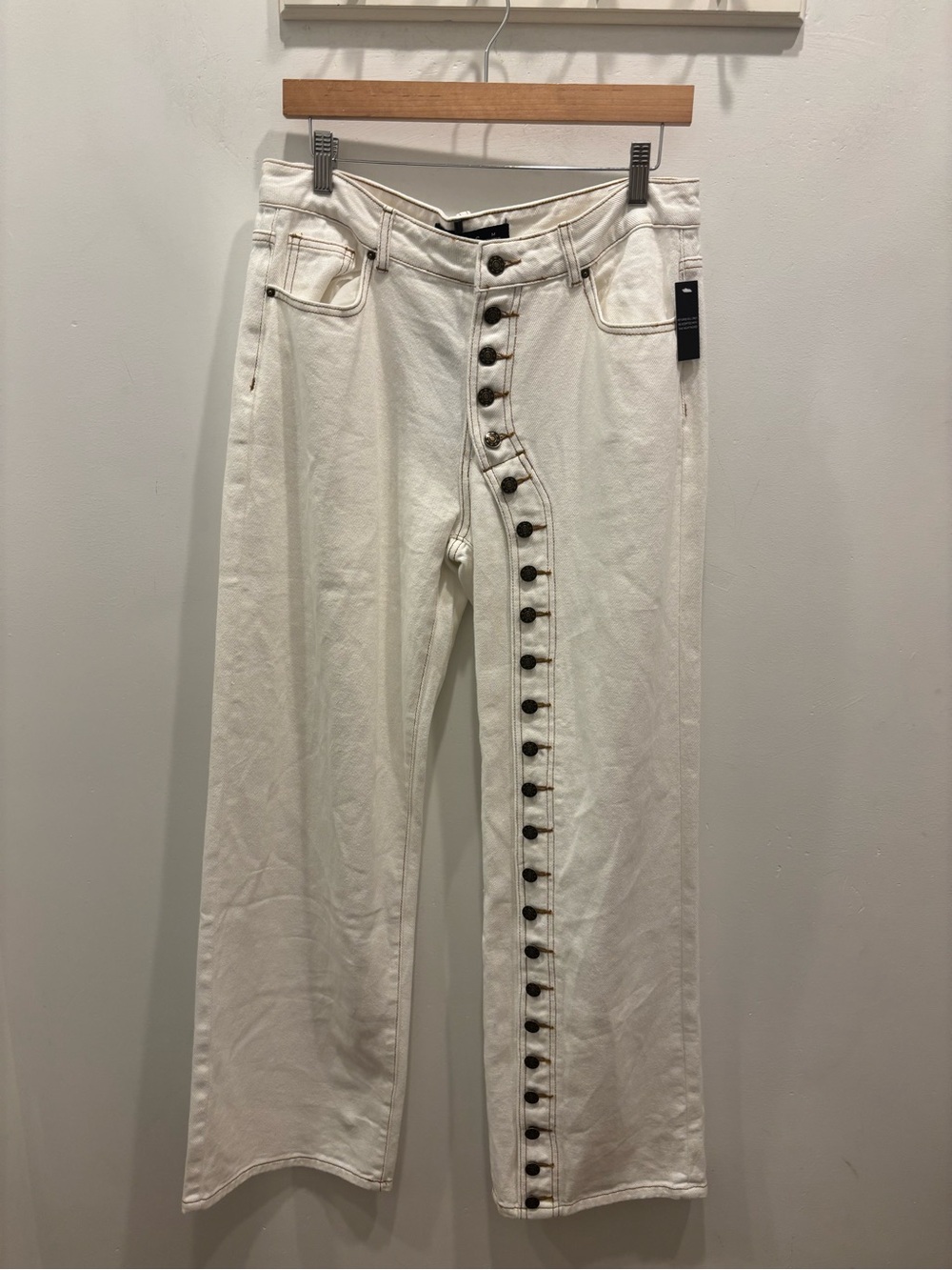 Lioness White Straight-Leg Jeans with Asymmetric Button Trim
